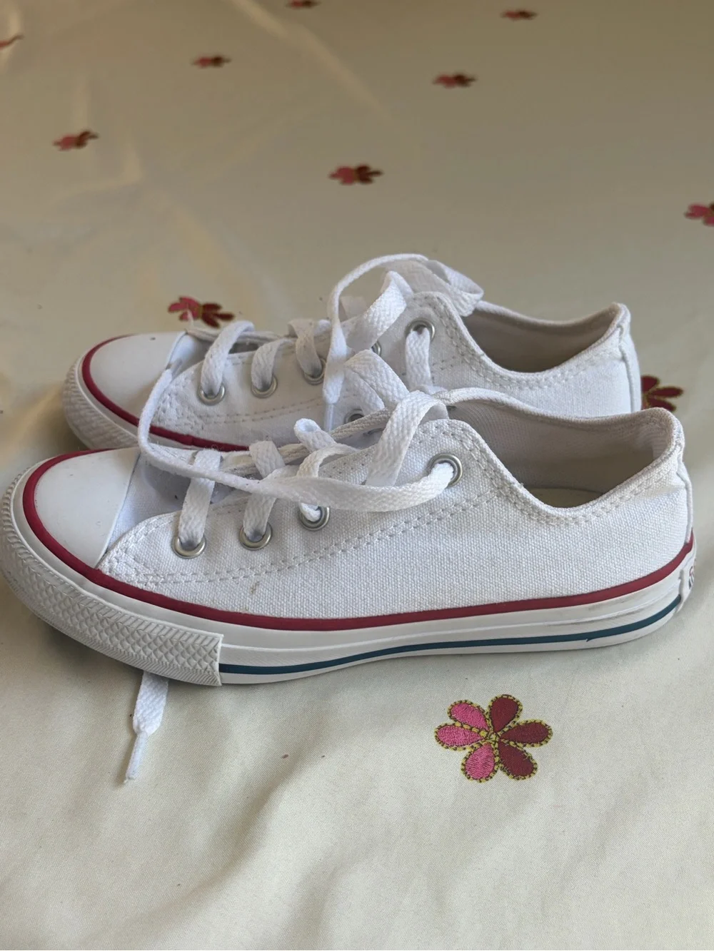 Converse Kids White Canvas Low Top Sneakers with Red Trim